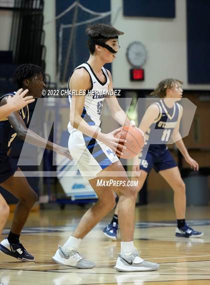 Thumbnail 3 in O'Connor vs New Braunfels (River City Classic) photogallery.