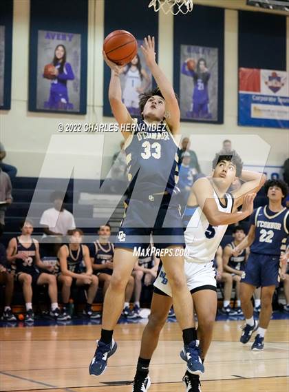 Thumbnail 1 in O'Connor vs New Braunfels (River City Classic) photogallery.