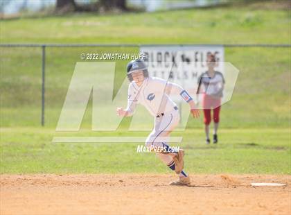 Thumbnail 1 in Northeast vs Clay (Raider Invitational) photogallery.