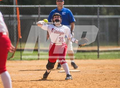 Thumbnail 3 in Northeast vs Clay (Raider Invitational) photogallery.