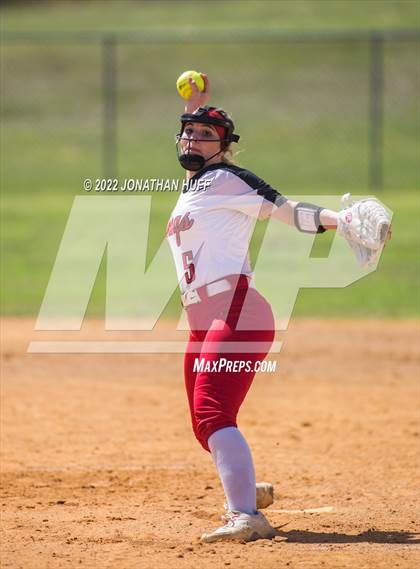 Thumbnail 3 in Northeast vs Clay (Raider Invitational) photogallery.