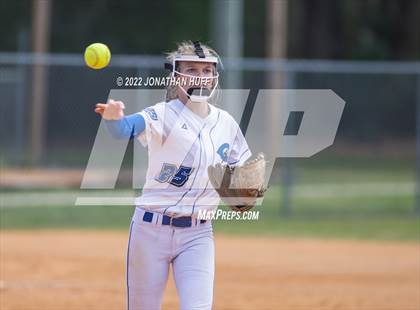 Thumbnail 3 in Northeast vs Clay (Raider Invitational) photogallery.