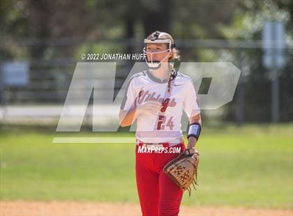 Thumbnail 1 in Northeast vs Clay (Raider Invitational) photogallery.