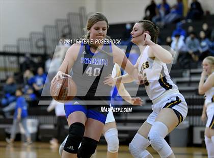 Thumbnail 2 in Yoakum vs. Poth (UIL 3A Bi-District Playoffs) photogallery.