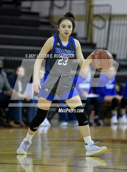 Thumbnail 3 in Yoakum vs. Poth (UIL 3A Bi-District Playoffs) photogallery.