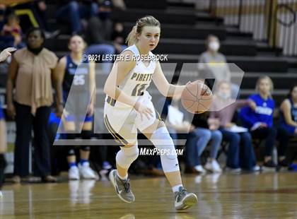 Thumbnail 2 in Yoakum vs. Poth (UIL 3A Bi-District Playoffs) photogallery.