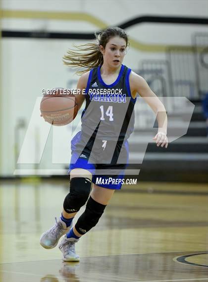 Thumbnail 1 in Yoakum vs. Poth (UIL 3A Bi-District Playoffs) photogallery.