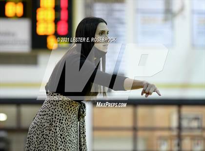 Thumbnail 3 in Yoakum vs. Poth (UIL 3A Bi-District Playoffs) photogallery.