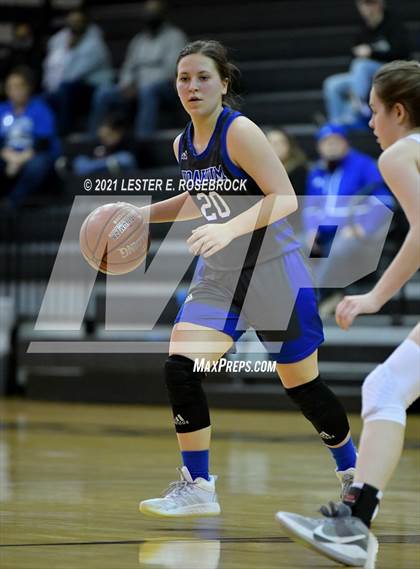 Thumbnail 1 in Yoakum vs. Poth (UIL 3A Bi-District Playoffs) photogallery.