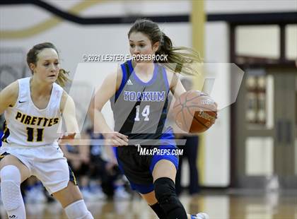 Thumbnail 1 in Yoakum vs. Poth (UIL 3A Bi-District Playoffs) photogallery.