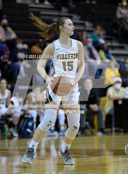 Thumbnail 1 in Yoakum vs. Poth (UIL 3A Bi-District Playoffs) photogallery.