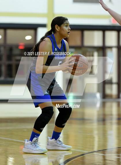 Thumbnail 3 in Yoakum vs. Poth (UIL 3A Bi-District Playoffs) photogallery.