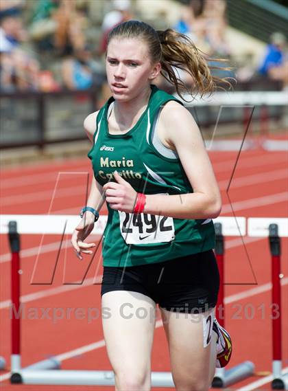Thumbnail 2 in Stanford Invitational 400m Hurdles photogallery.