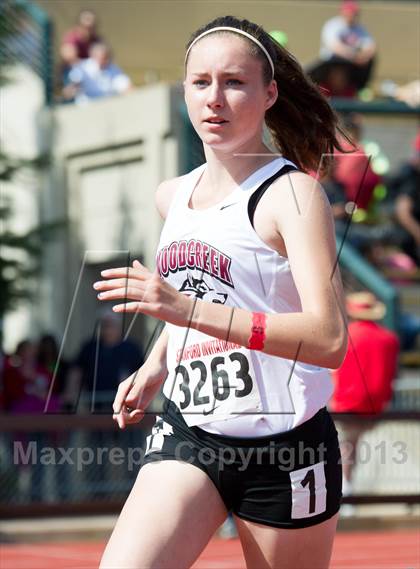Thumbnail 1 in Stanford Invitational 400m Hurdles photogallery.