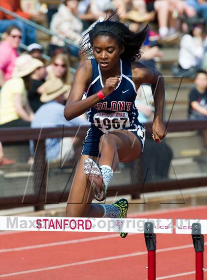 Thumbnail 3 in Stanford Invitational 400m Hurdles photogallery.