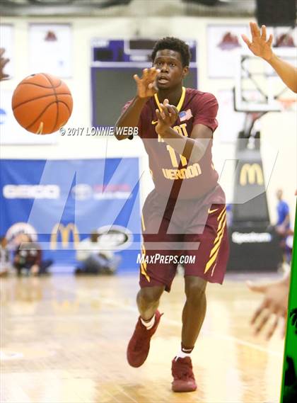 Thumbnail 3 in St. Anthony vs Mt. Vernon (SNY Invitational) photogallery.