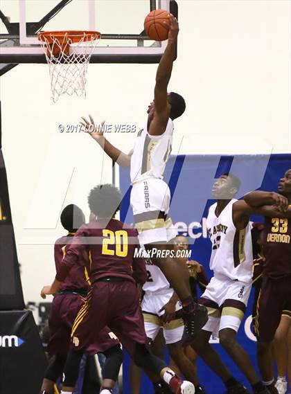 Thumbnail 3 in St. Anthony vs Mt. Vernon (SNY Invitational) photogallery.