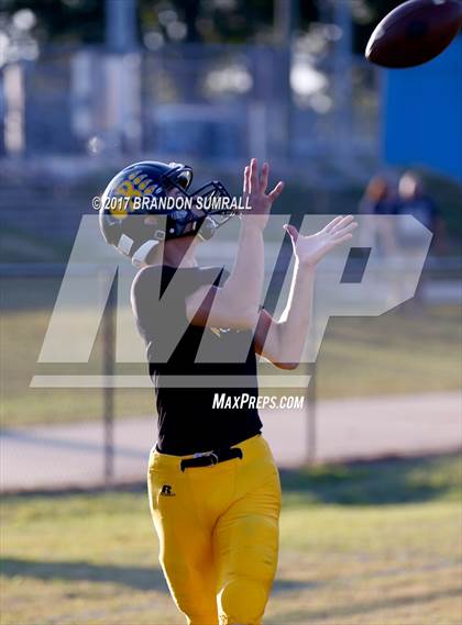 Thumbnail 3 in Jemison @ Billingsley photogallery.