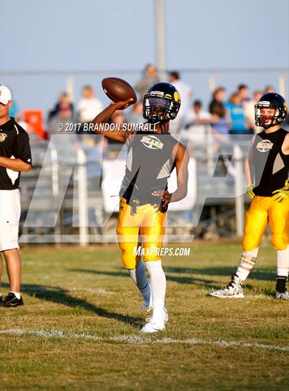 Thumbnail 1 in Jemison @ Billingsley photogallery.