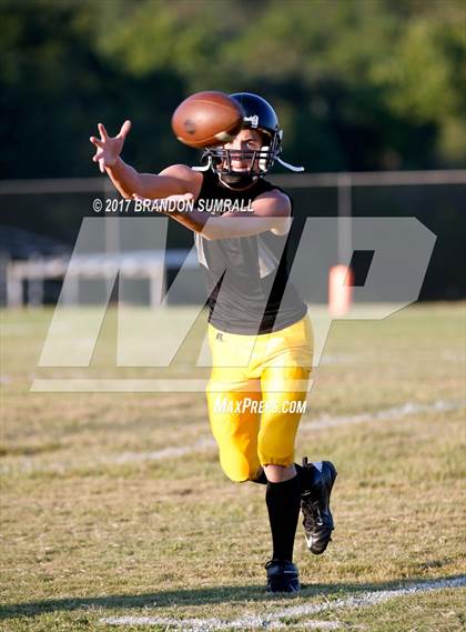 Thumbnail 2 in Jemison @ Billingsley photogallery.