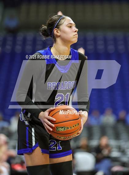 Thumbnail 1 in Broaddus vs. Eula (UIL 1A Basketball Division I Final) photogallery.