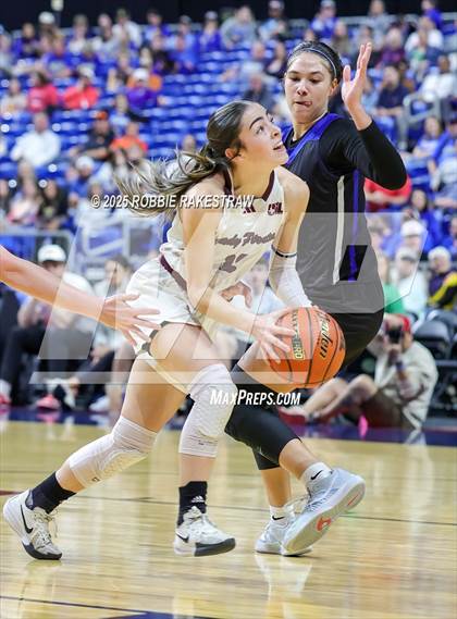 Thumbnail 2 in Broaddus vs. Eula (UIL 1A Basketball Division I Final) photogallery.