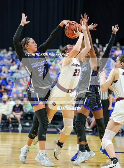 Thumbnail 1 in Broaddus vs. Eula (UIL 1A Basketball Division I Final) photogallery.