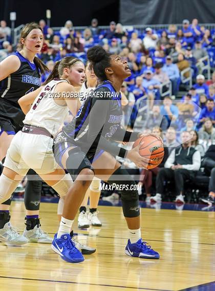 Thumbnail 2 in Broaddus vs. Eula (UIL 1A Basketball Division I Final) photogallery.