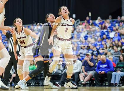 Thumbnail 3 in Broaddus vs. Eula (UIL 1A Basketball Division I Final) photogallery.