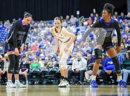 Thumbnail 3 in Broaddus vs. Eula (UIL 1A Basketball Division I Final) photogallery.