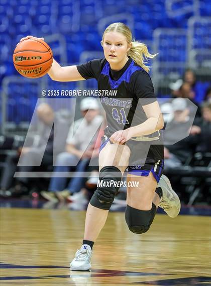 Thumbnail 1 in Broaddus vs. Eula (UIL 1A Basketball Division I Final) photogallery.