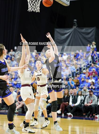 Thumbnail 2 in Broaddus vs. Eula (UIL 1A Basketball Division I Final) photogallery.