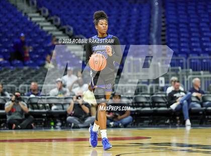 Thumbnail 3 in Broaddus vs. Eula (UIL 1A Basketball Division I Final) photogallery.