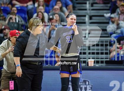 Thumbnail 1 in Broaddus vs. Eula (UIL 1A Basketball Division I Final) photogallery.