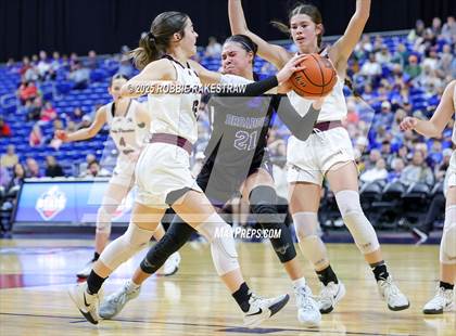 Thumbnail 1 in Broaddus vs. Eula (UIL 1A Basketball Division I Final) photogallery.