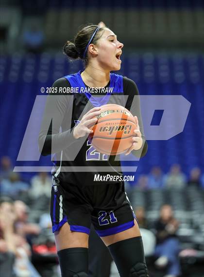 Thumbnail 2 in Broaddus vs. Eula (UIL 1A Basketball Division I Final) photogallery.