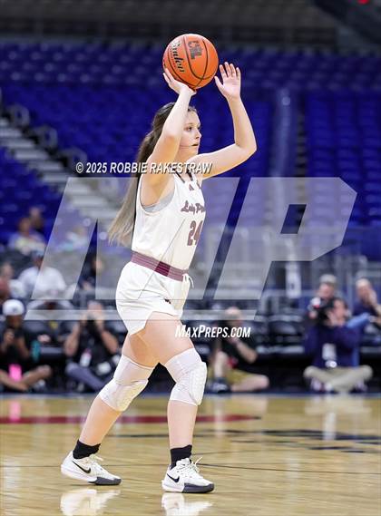 Thumbnail 1 in Broaddus vs. Eula (UIL 1A Basketball Division I Final) photogallery.