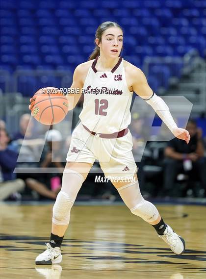 Thumbnail 1 in Broaddus vs. Eula (UIL 1A Basketball Division I Final) photogallery.