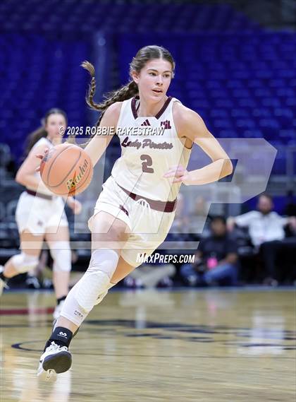 Thumbnail 2 in Broaddus vs. Eula (UIL 1A Basketball Division I Final) photogallery.