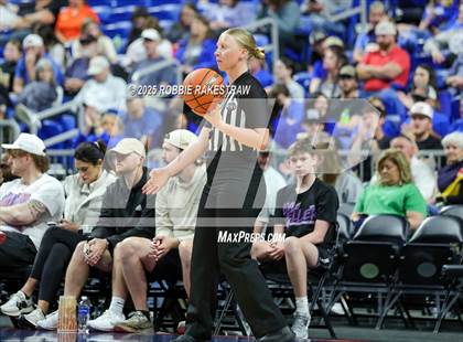 Thumbnail 2 in Broaddus vs. Eula (UIL 1A Basketball Division I Final) photogallery.