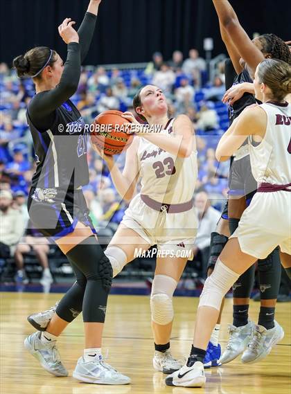 Thumbnail 3 in Broaddus vs. Eula (UIL 1A Basketball Division I Final) photogallery.