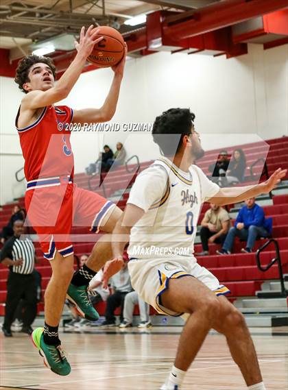 Thumbnail 1 in Beyer vs. Clovis (MLK Showcase) photogallery.