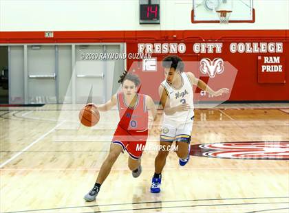 Thumbnail 1 in Beyer vs. Clovis (MLK Showcase) photogallery.