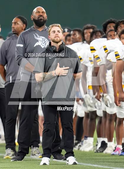 Thumbnail 1 in Lamar @ Arlington photogallery.