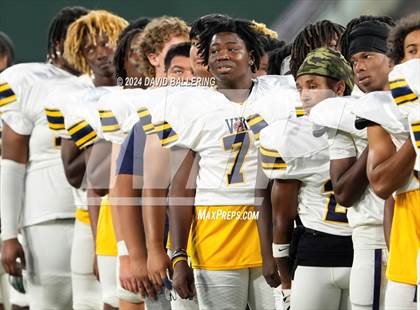 Thumbnail 3 in Lamar @ Arlington photogallery.