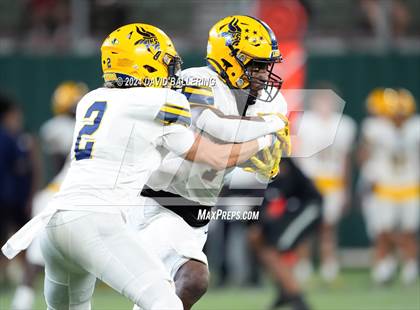 Thumbnail 1 in Lamar @ Arlington photogallery.