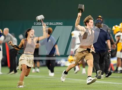 Thumbnail 2 in Lamar @ Arlington photogallery.