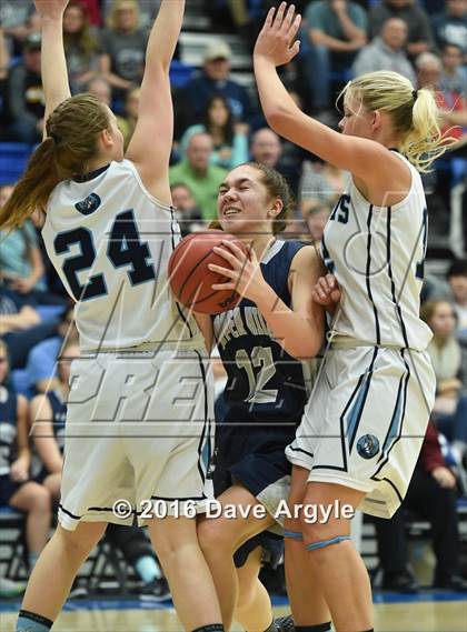 Thumbnail 3 in Layton vs. Copper Hills (UHSAA 5A Semifinal) photogallery.