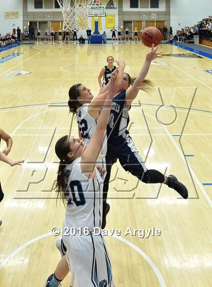 Thumbnail 1 in Layton vs. Copper Hills (UHSAA 5A Semifinal) photogallery.