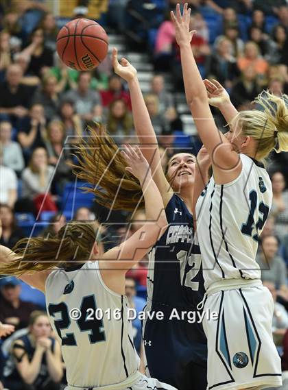 Thumbnail 2 in Layton vs. Copper Hills (UHSAA 5A Semifinal) photogallery.